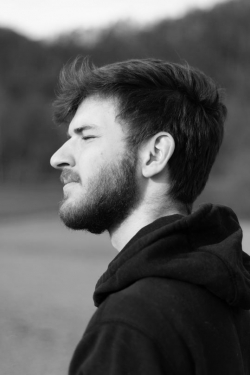 Georg, Maturant am Wiener Amerling Gymnasium. Foto: Rosa Knecht