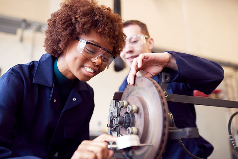 MEHR! Bildungsmagazin Was jetzt | Auslandspraktikum für Lehrlinge