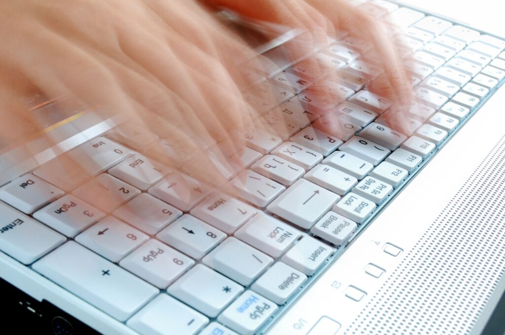 Hölzel Verlag - Officemanagement - Tastaturschreiben mit Typwriter